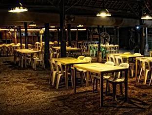 Crystal Beach Resort San Narciso エクステリア 写真